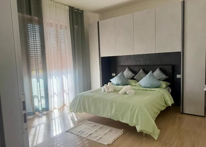 Casa La Perla شقة مونتيفاركي